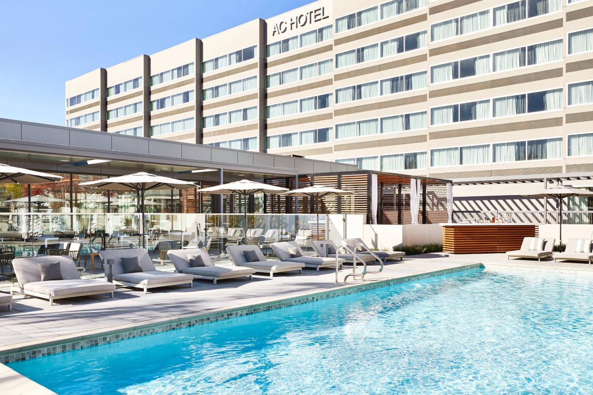 Ac Hotel By Marriott Pleasanton Esterno foto